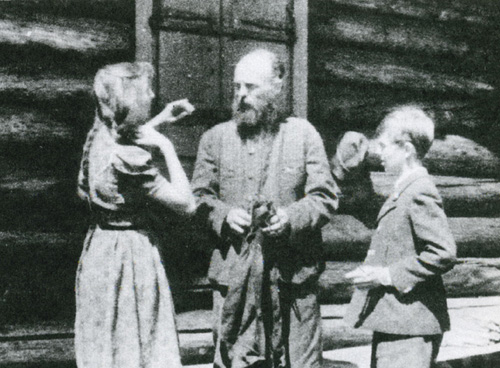 Albert with children, 1945