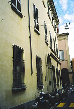 Casa Belloni facade