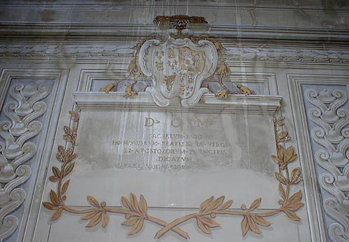 Arms of Henry in the chapel